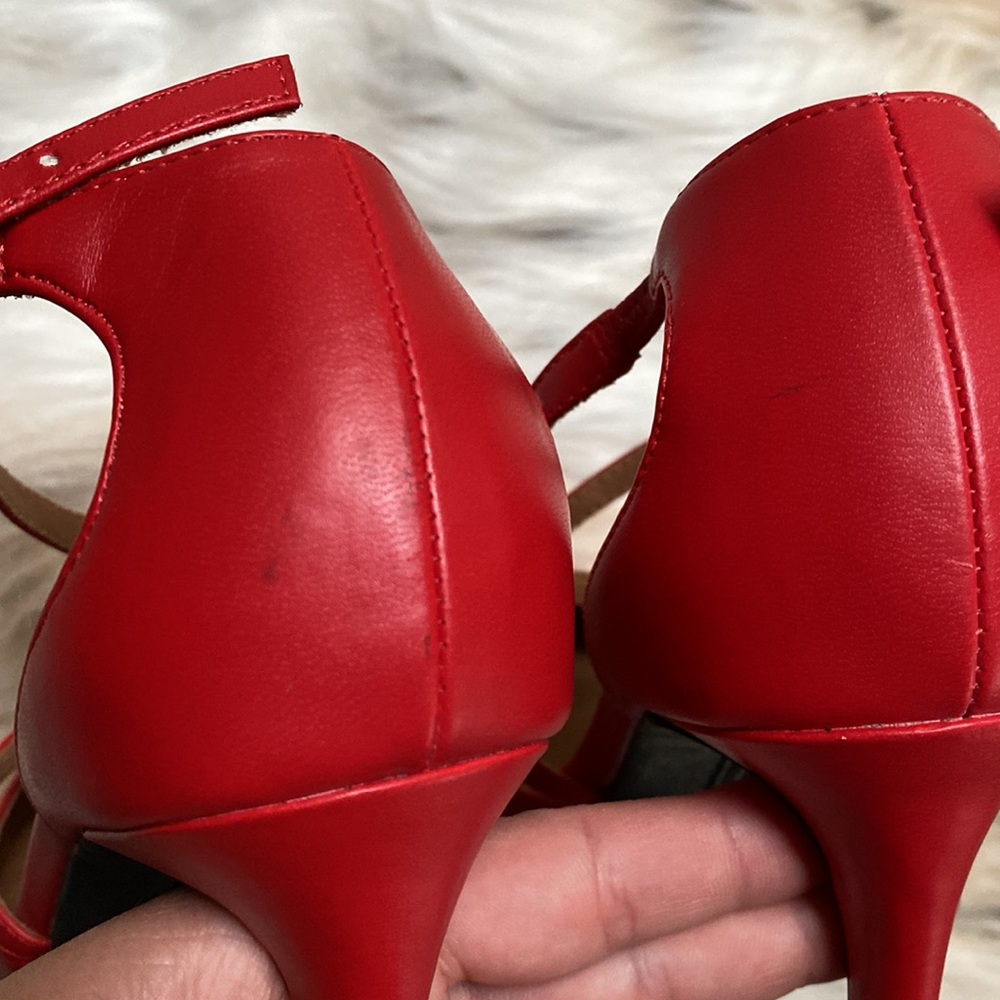 Christian Siriano red heels size 8 - Picture 13 of 16